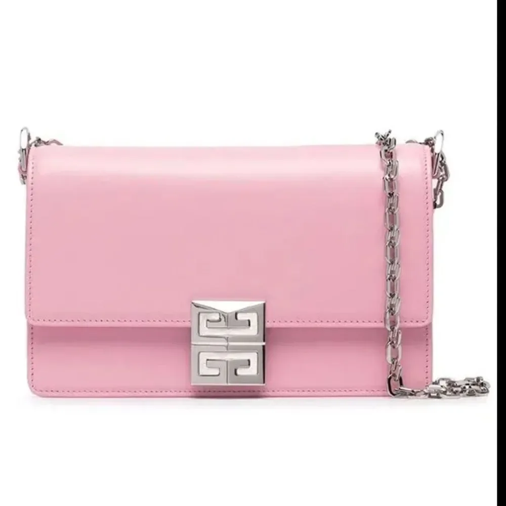 NEW 1860.00 GIVENCHY  4g Small Crossbody Leather - Baby Pink NO BOX DUSTBAG